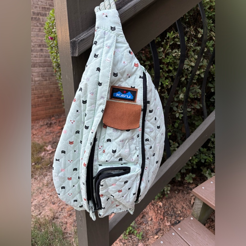 KAVU Kitten Crazy Rope Sling Bag Backpack CAT Crossbody Purse Travel Organizer